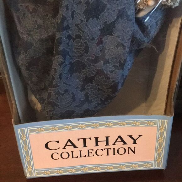 Cathay Collection Porcelain  Grandma Doll - Picture 5 of 11
